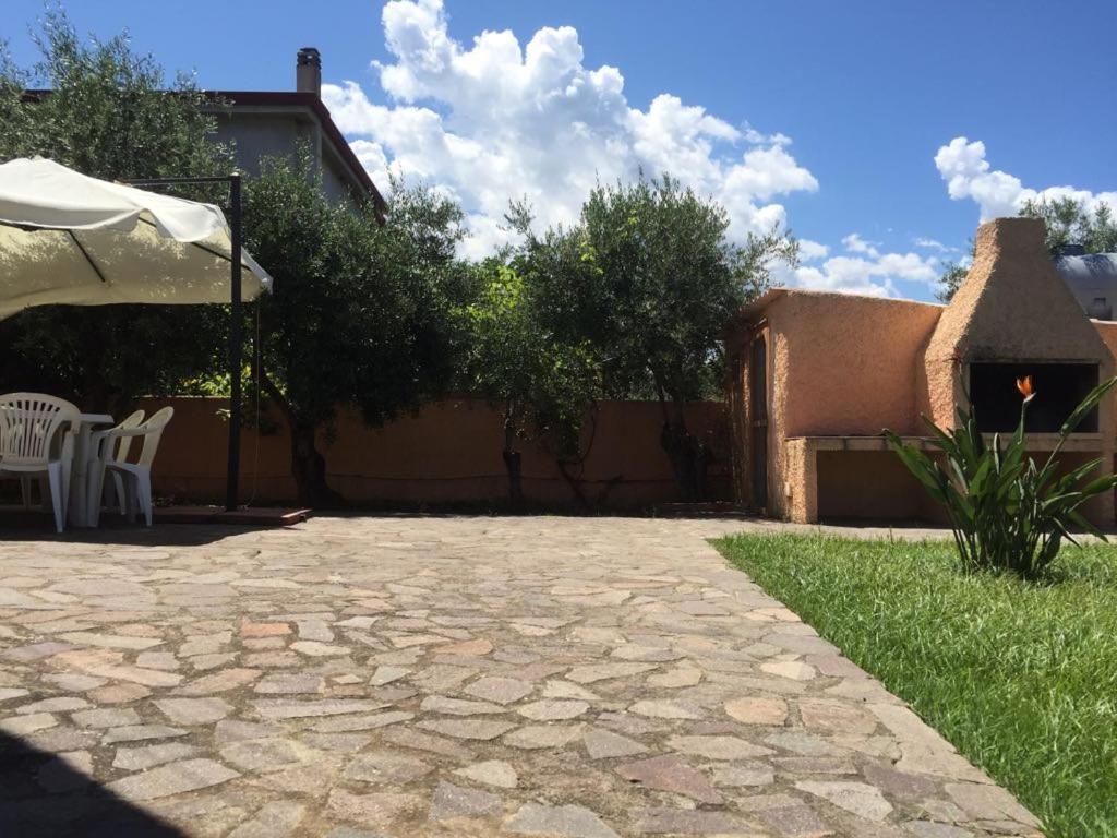 Appartamenti In Villa Con Ampio Giardino Esterno Позада Екстер'єр фото