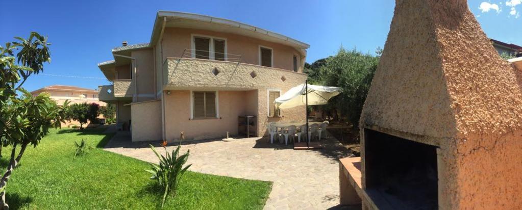 Appartamenti In Villa Con Ampio Giardino Esterno Позада Екстер'єр фото