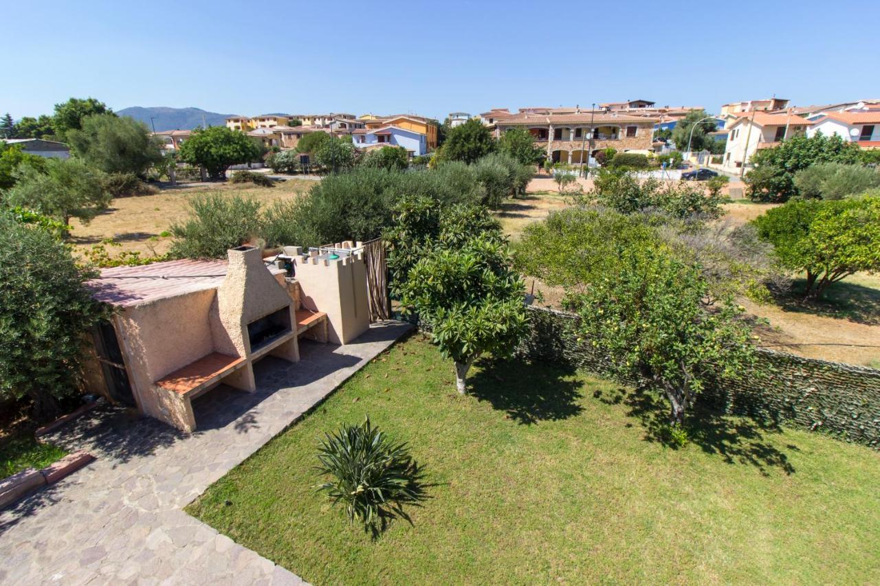 Appartamenti In Villa Con Ampio Giardino Esterno Позада Екстер'єр фото