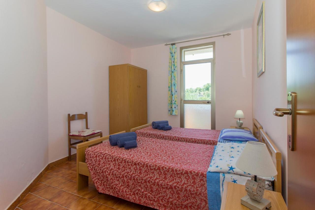 Appartamenti In Villa Con Ampio Giardino Esterno Позада Екстер'єр фото
